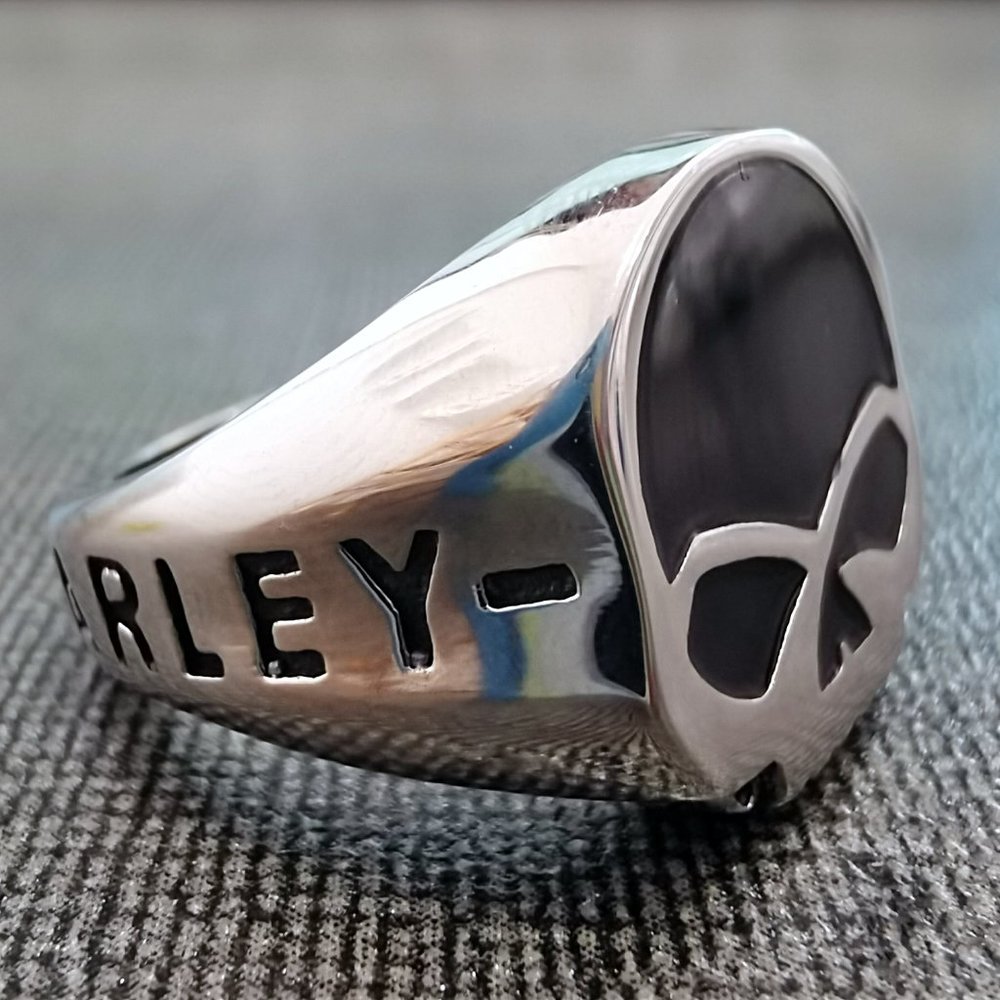 - Willie G Rings - Picture 2 of 6